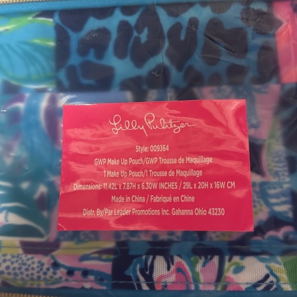Lilly Pulitzer Multi Pop Up Party Patch Weekender Travel Bag & Makeup Bag. NWT - Picture 10 of 13